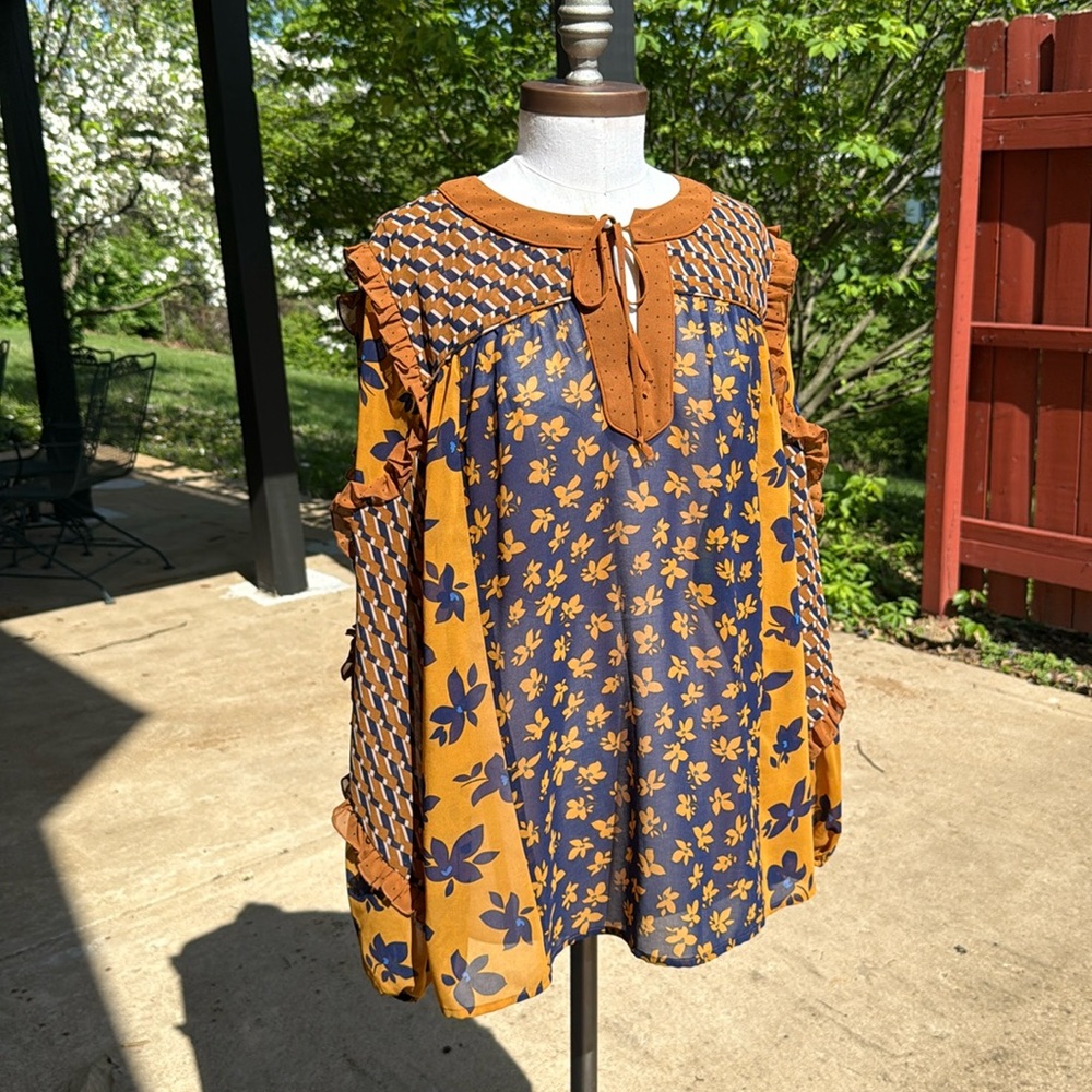 Cabi Chic Boho Floral Blouse - Mustard and Navy